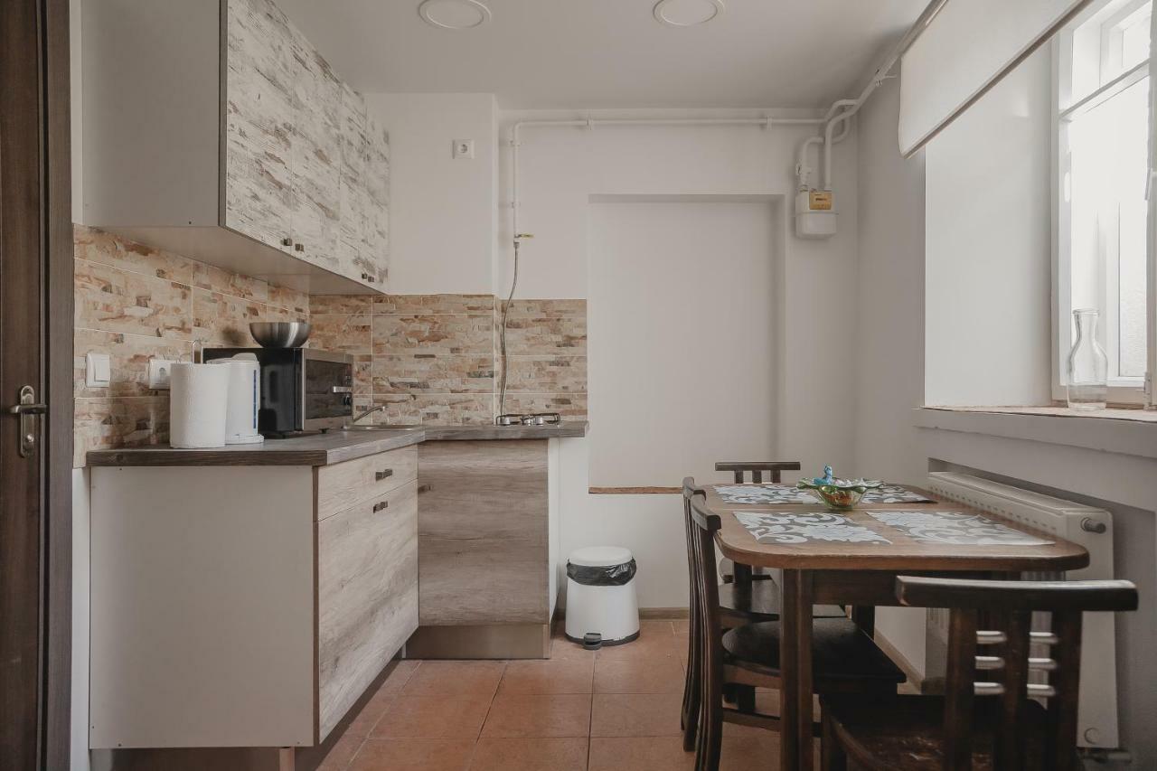 شقة Ugnies Kaukes Apartament Kestucio Gatve 17 فيلنيوس المظهر الخارجي الصورة