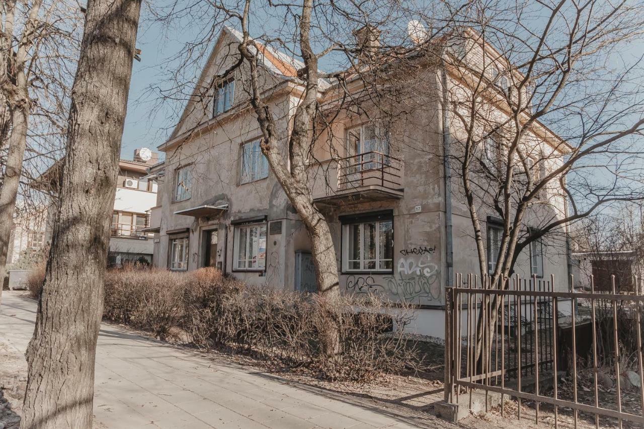 شقة Ugnies Kaukes Apartament Kestucio Gatve 17 فيلنيوس المظهر الخارجي الصورة